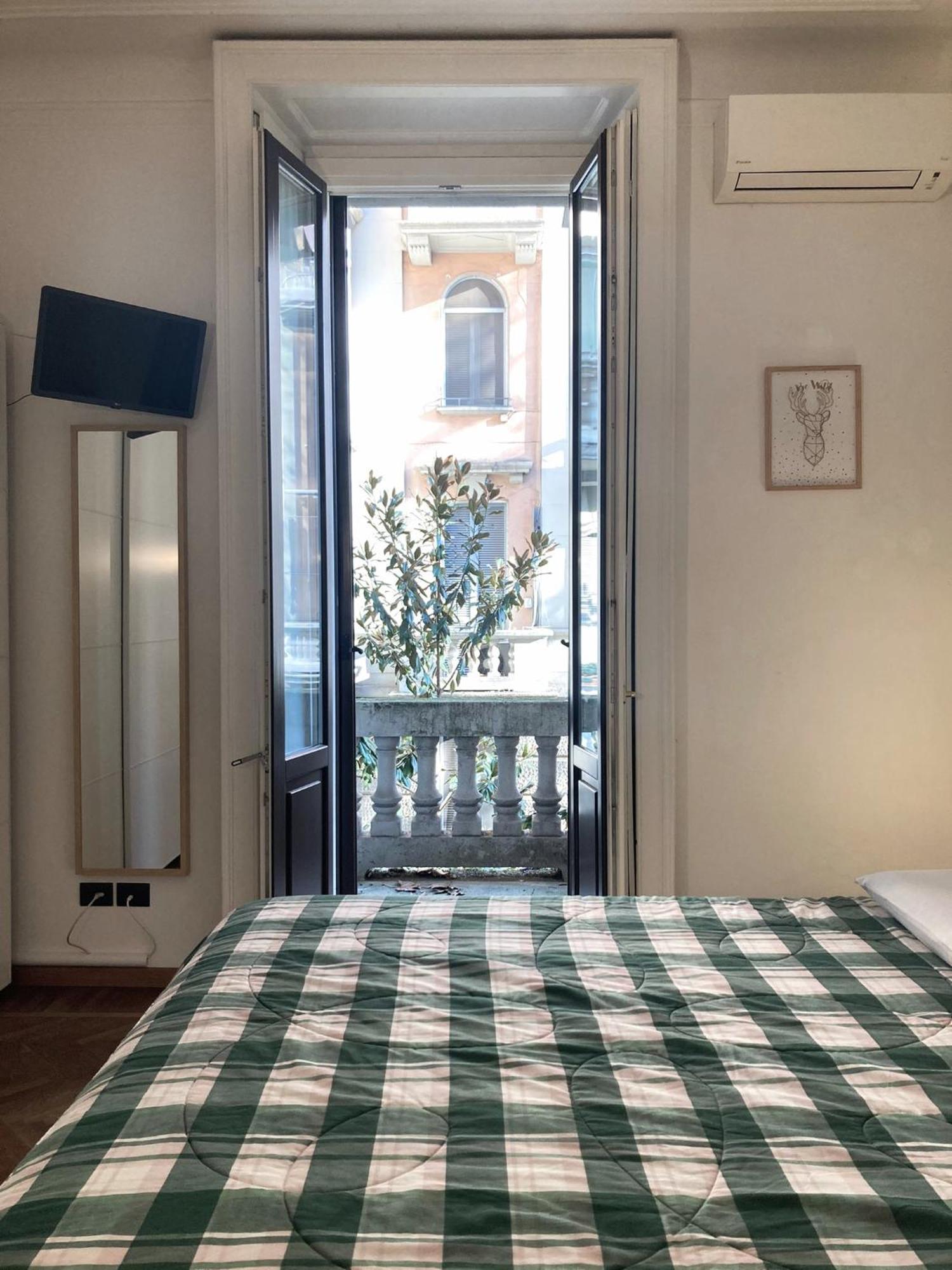 Monviso 35 , Cozy Apartment Milan Exterior photo